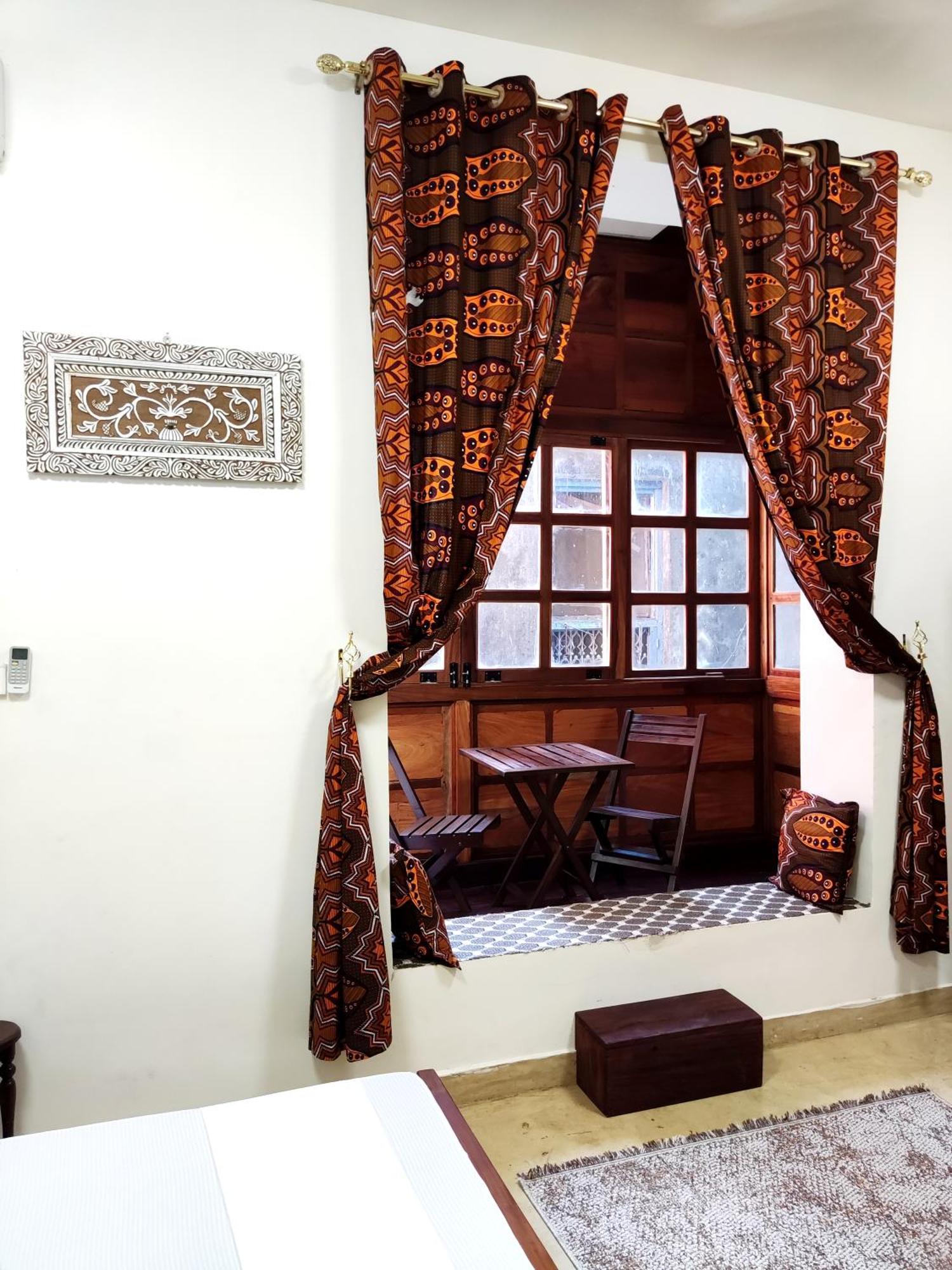 Treasures Of Zanzibar House Bed and Breakfast Exteriör bild
